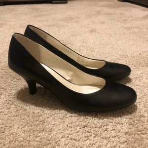 Etienne Aigner women’s size 8 black heels